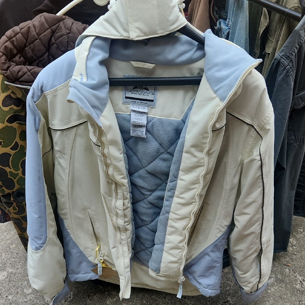 Legendary Whitetails Cream and Blue Women's Jacket
